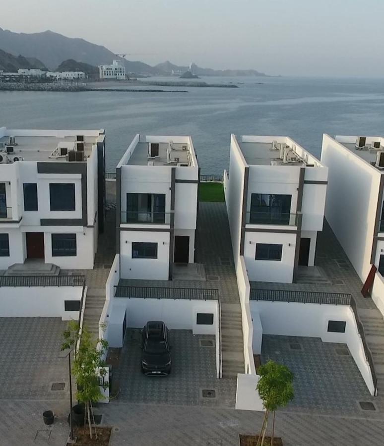 Al Dana Sea View Villa Fudžajra Exteriér fotografie