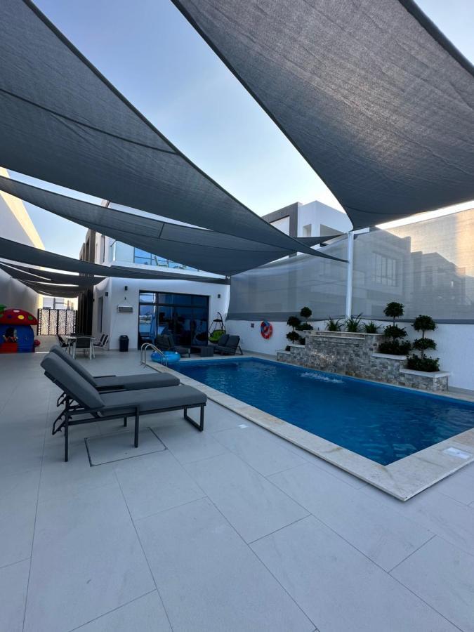 Al Dana Sea View Villa Fudžajra Exteriér fotografie