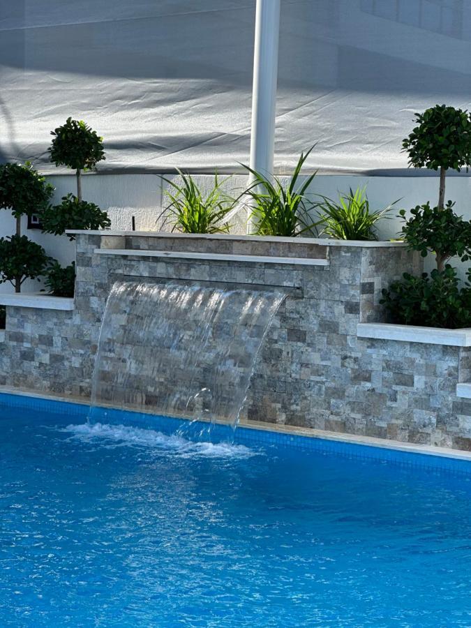 Al Dana Sea View Villa Fudžajra Exteriér fotografie